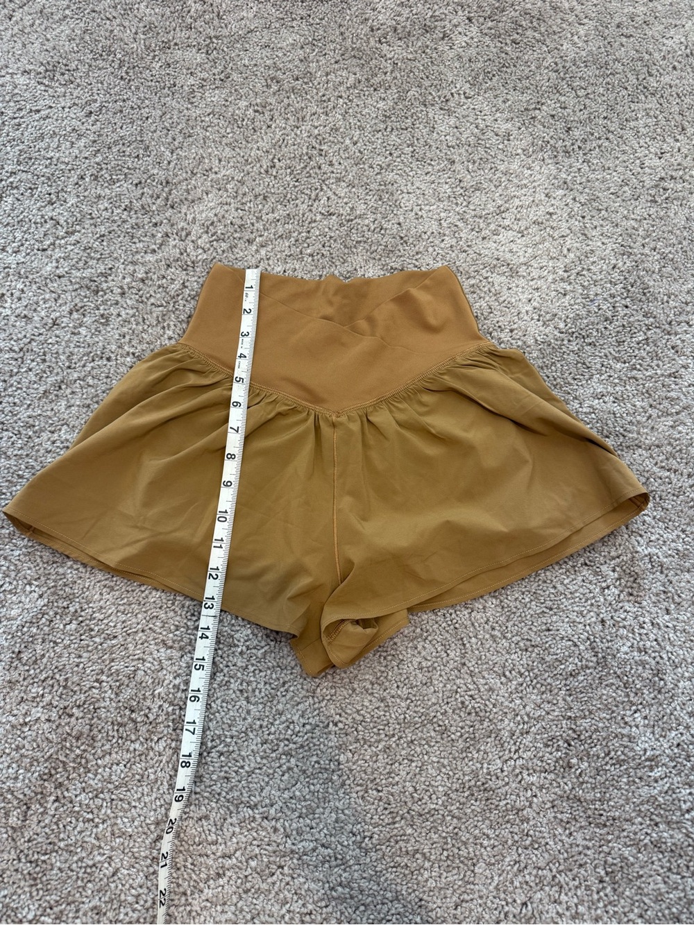aerie High-Waist Flow Skort - Mustard Brown